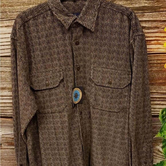 Workd Island travel gear long sleeve shirt NWT - Picture 4 of 5